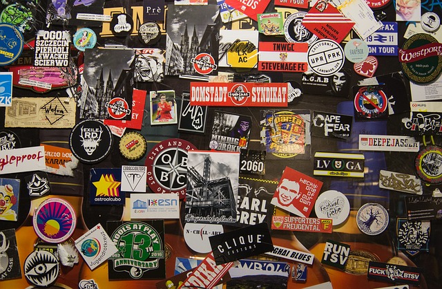stickers-2344370_640